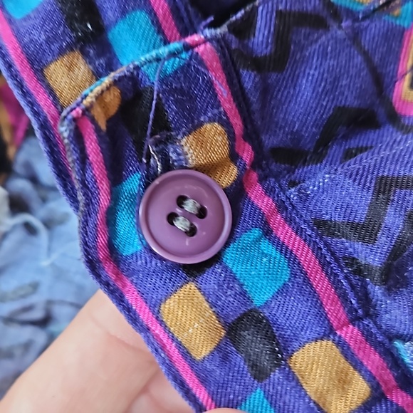 Vintage Purple Midi Skirt - 90s retro patterns with buttons down the side - Picture 10 of 11